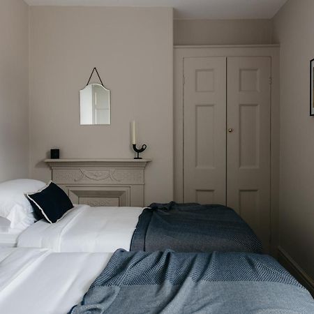 The Curator'S Apartment - Spacious 2 Bedrooms باث المظهر الخارجي الصورة